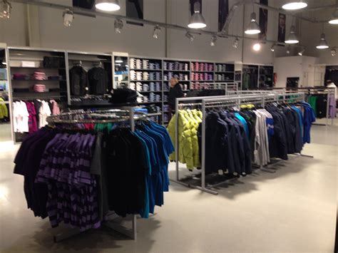 usine de fabrication hugo boss perou